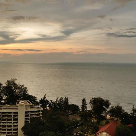 3-Bed Executive Suite, Rumahku @Ceo Bayan Lepas Eksteriør billede